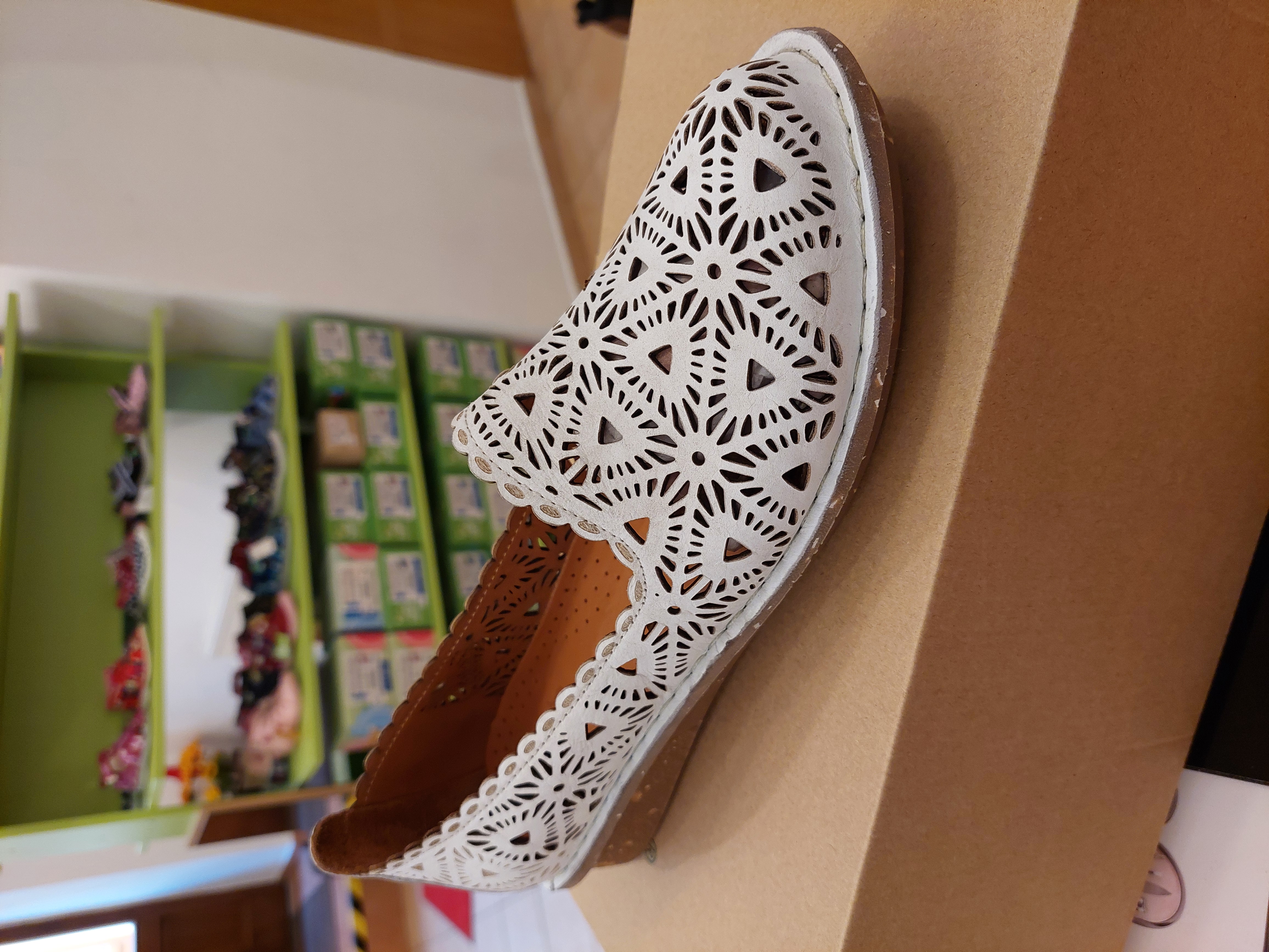 Grand Moda 144-1 white
