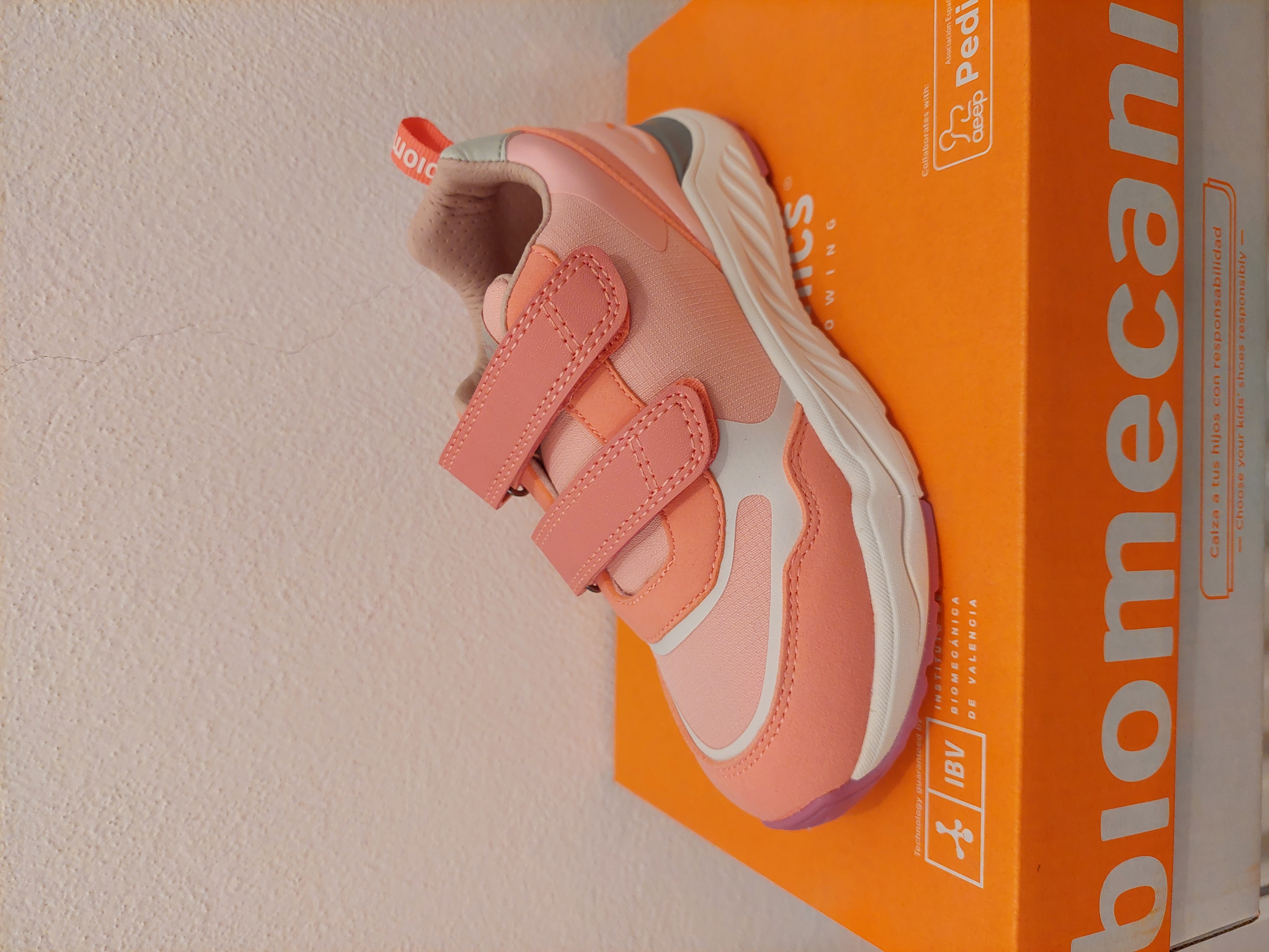 Biomecanics 242285-D coral