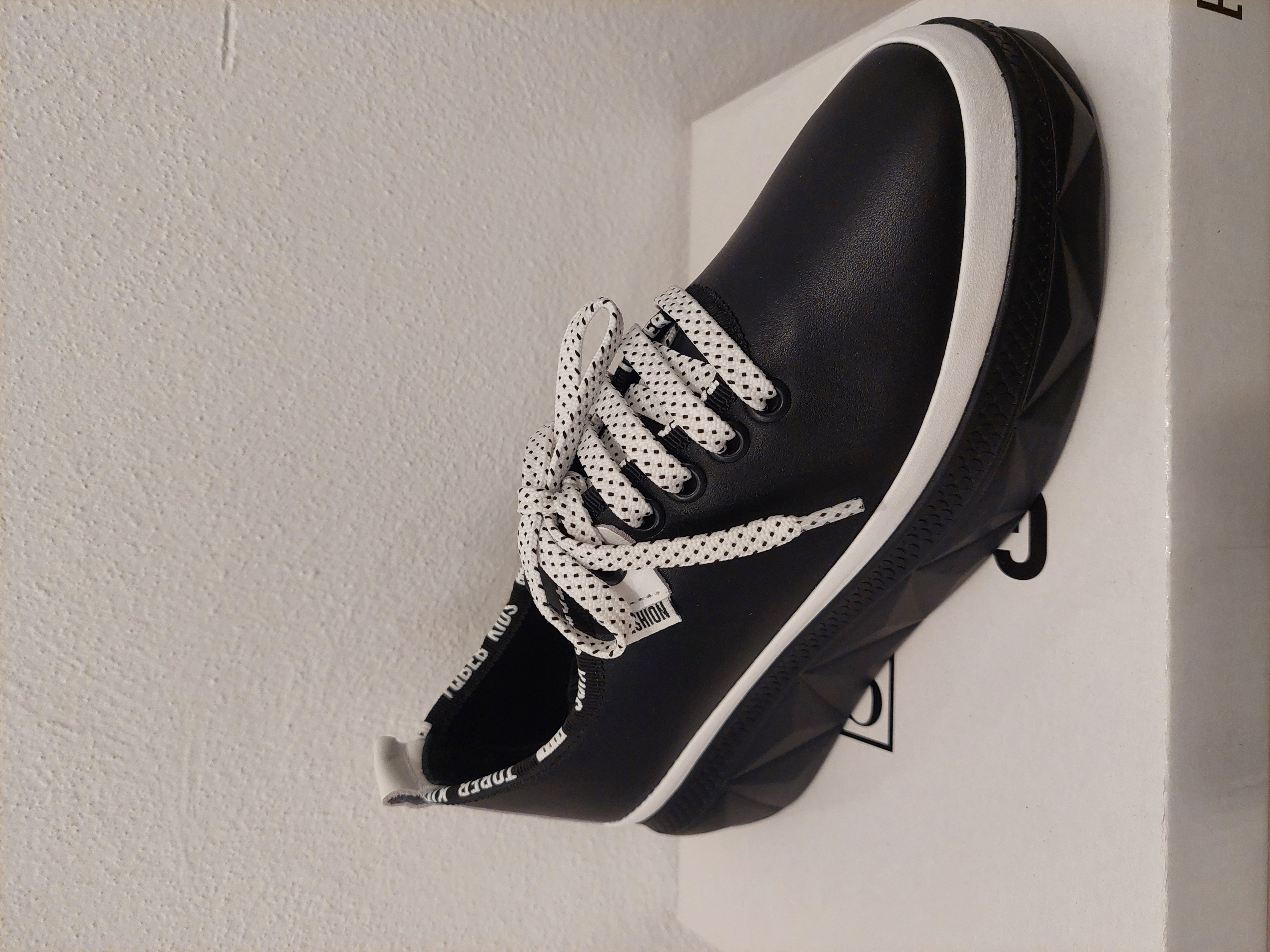 G.U.E.R.O. G352-639-4 black/white